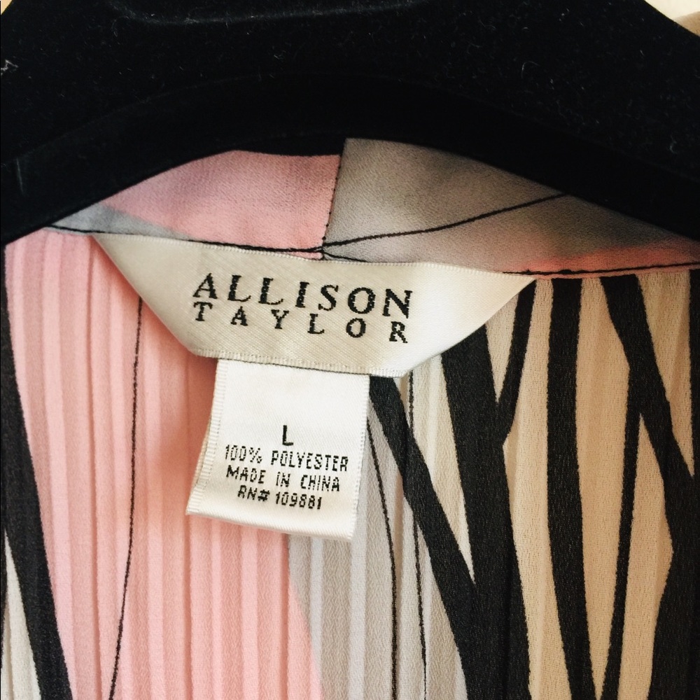 Allison Taylor blouse - Picture 3 of 4
